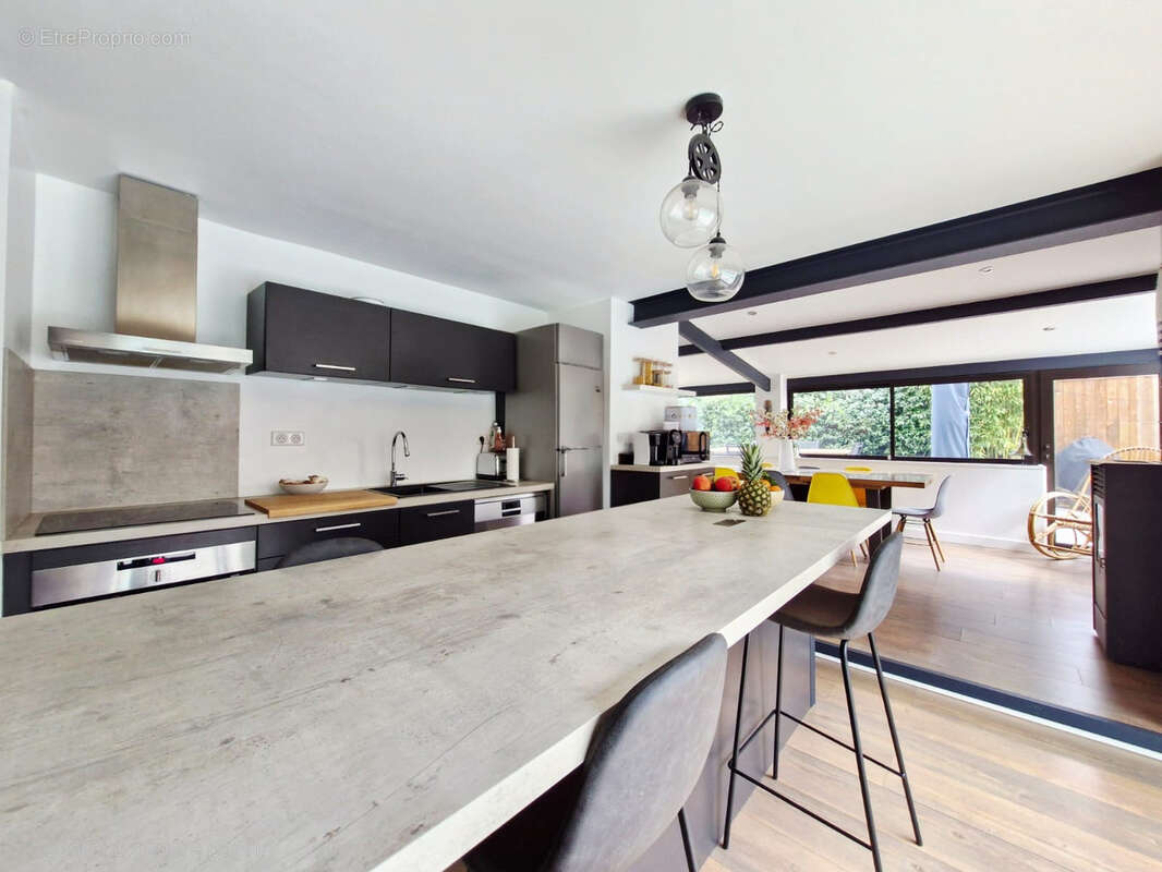 Maison à SUSSARGUES