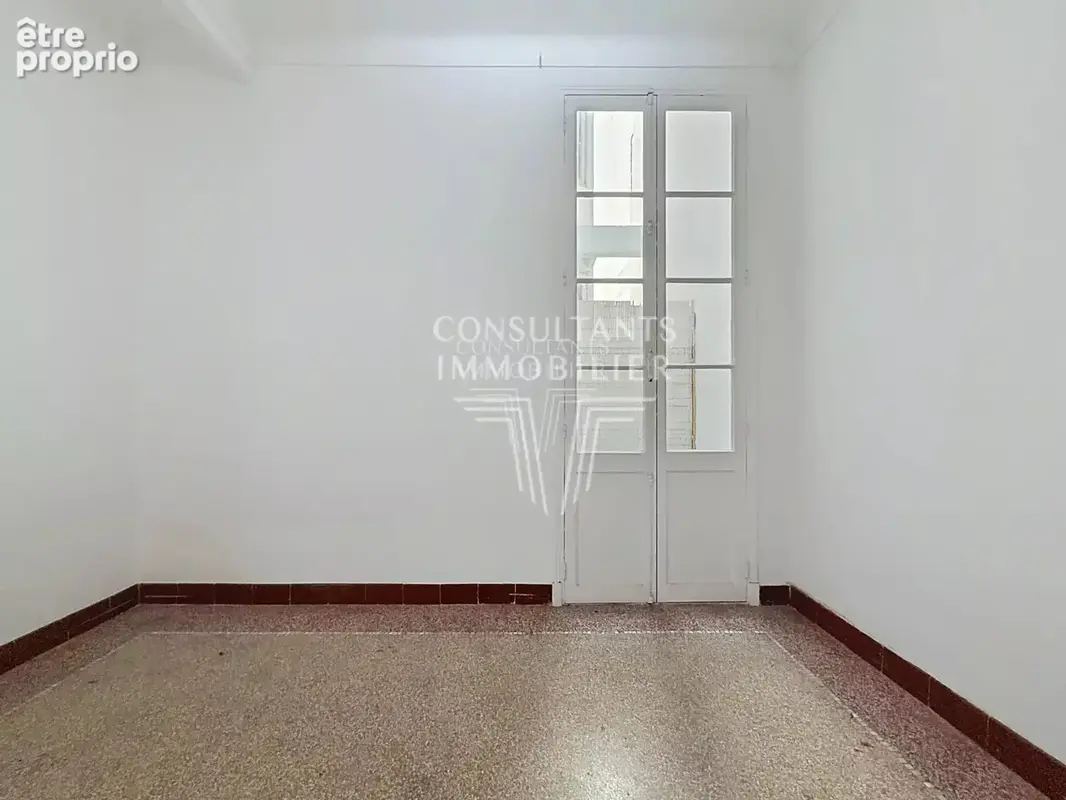 Cannes Banane – 3 pièces à rénover dans un immeuble Art Déco - photo 10