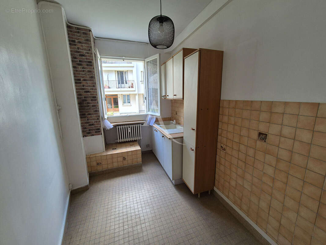 Appartement à ASNIERES-SUR-SEINE