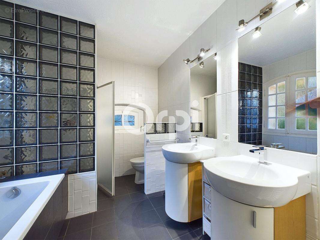 Domaine résidentiel recherché face au golf de barbossi - appartement indépendant amis 42 m2 terrain 1575 m2 avec piscine et plag - photo 20