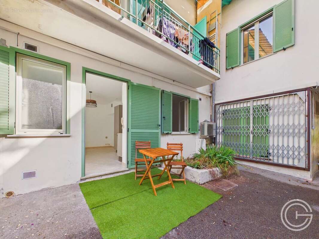 Appartement à NICE