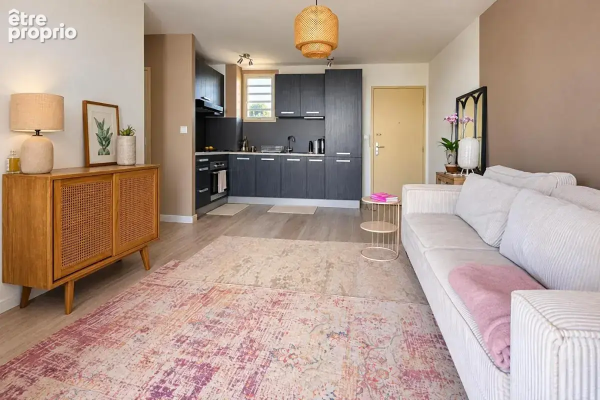 T2 saint denis (a proximite du jardin de l'état) - idéal investisseur - photo 2