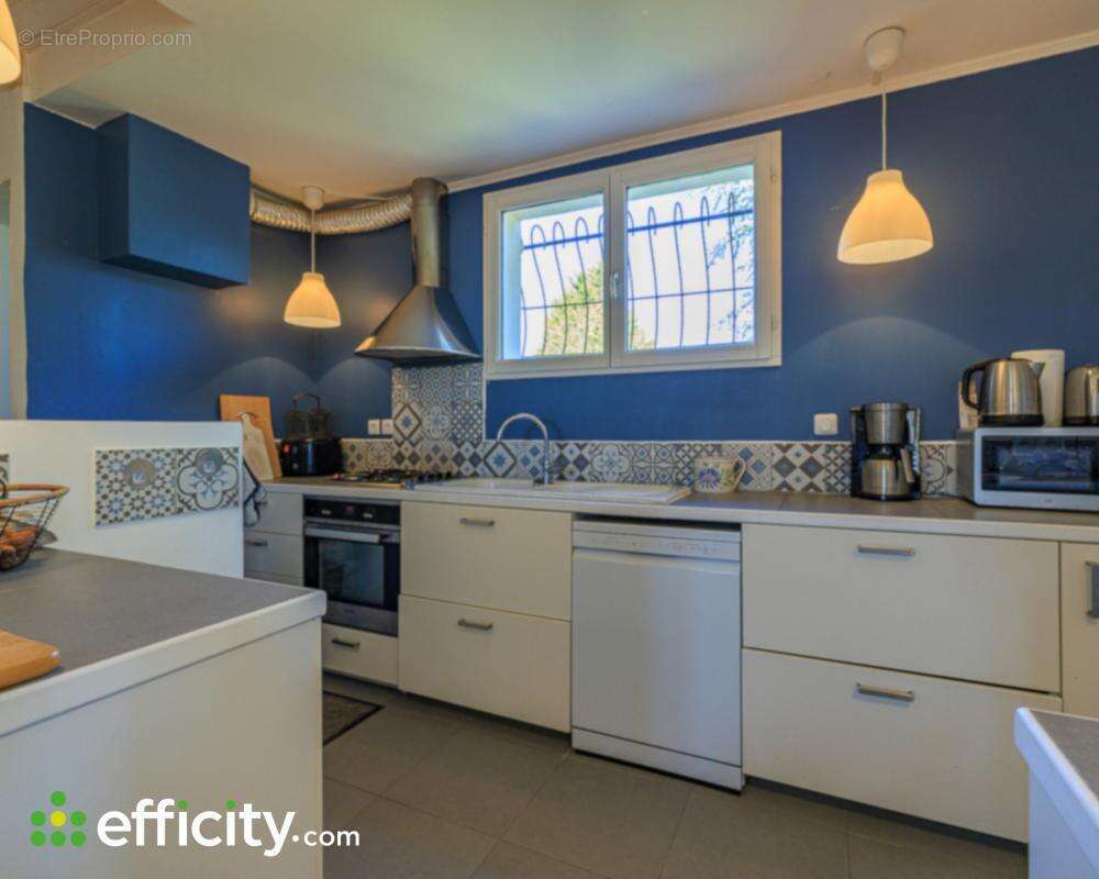 Maison à VILLEFRANCHE-DE-LONCHAT