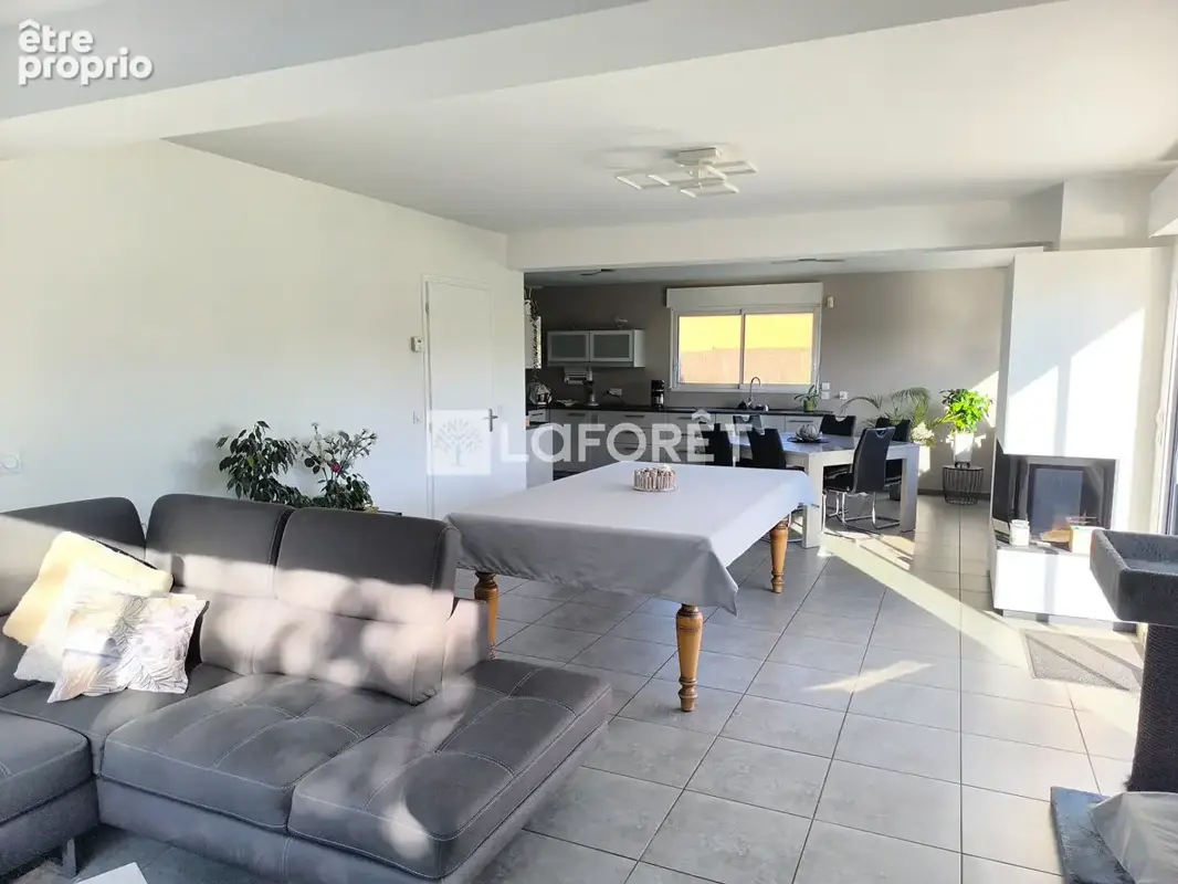 Photo Maison à Halluin au prix de 558 000€
