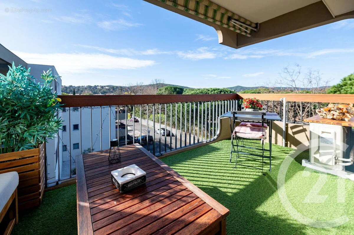 Appartement à LE LAVANDOU