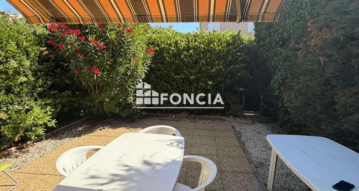 Appartement à LA LONDE-LES-MAURES
