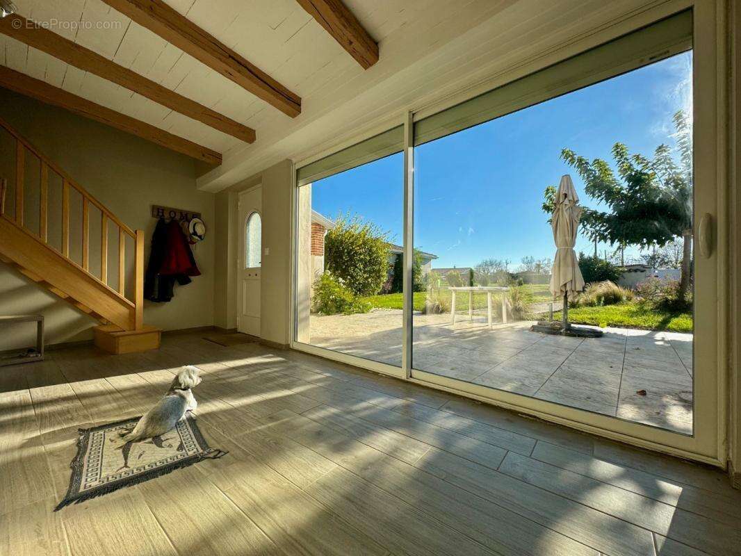 Maison à L'HONOR-DE-COS