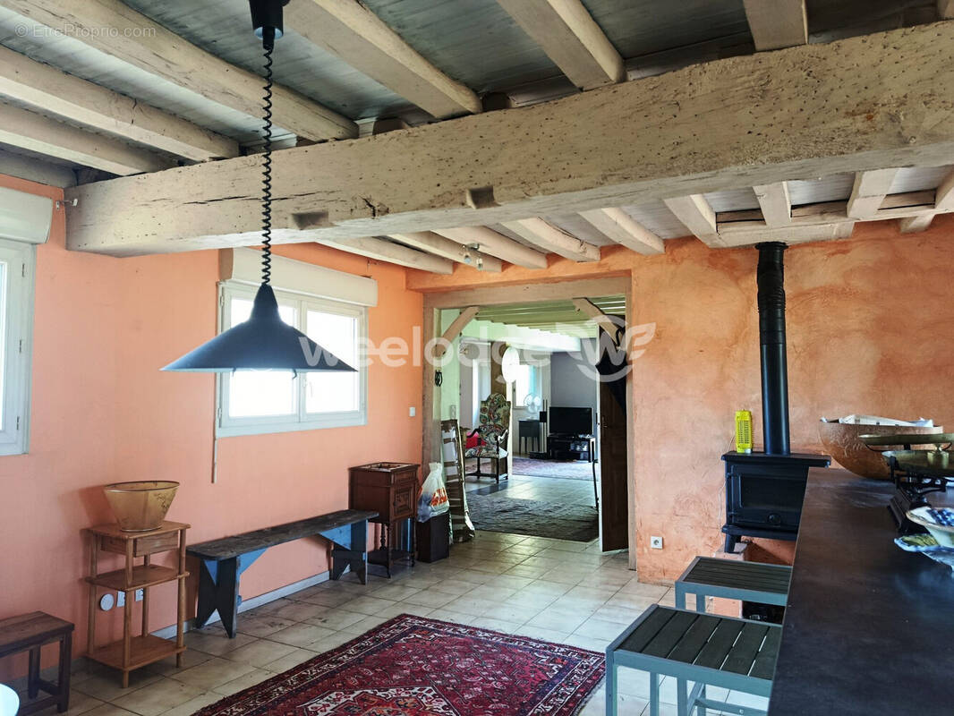 Maison à OULCHES