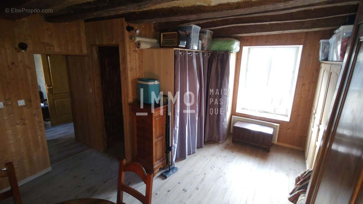 Maison à SAINT-PATERNE-RACAN