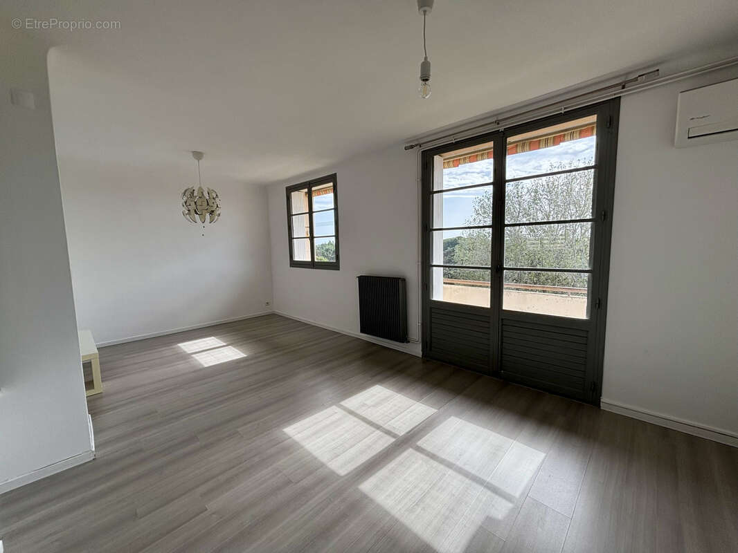 Appartement à ARLES