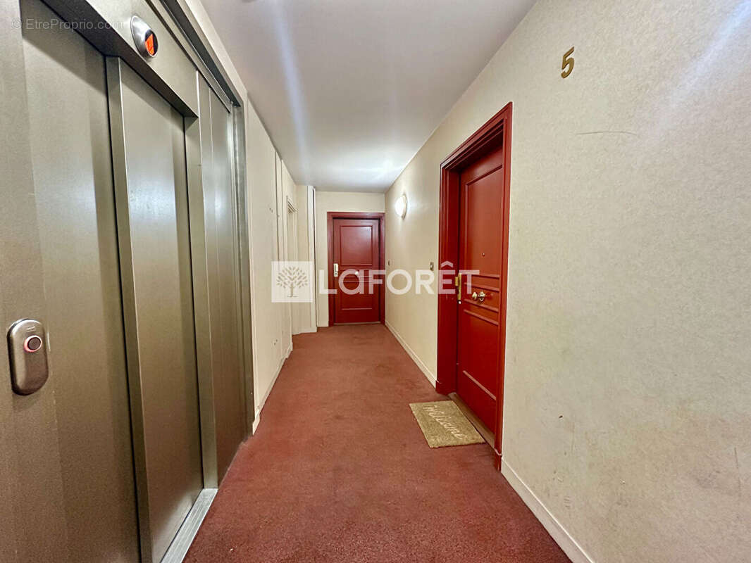 Appartement à ROSNY-SOUS-BOIS