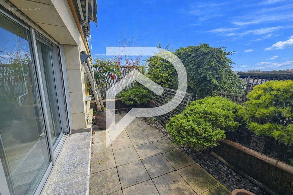 Appartement à SAINT-MAURICE