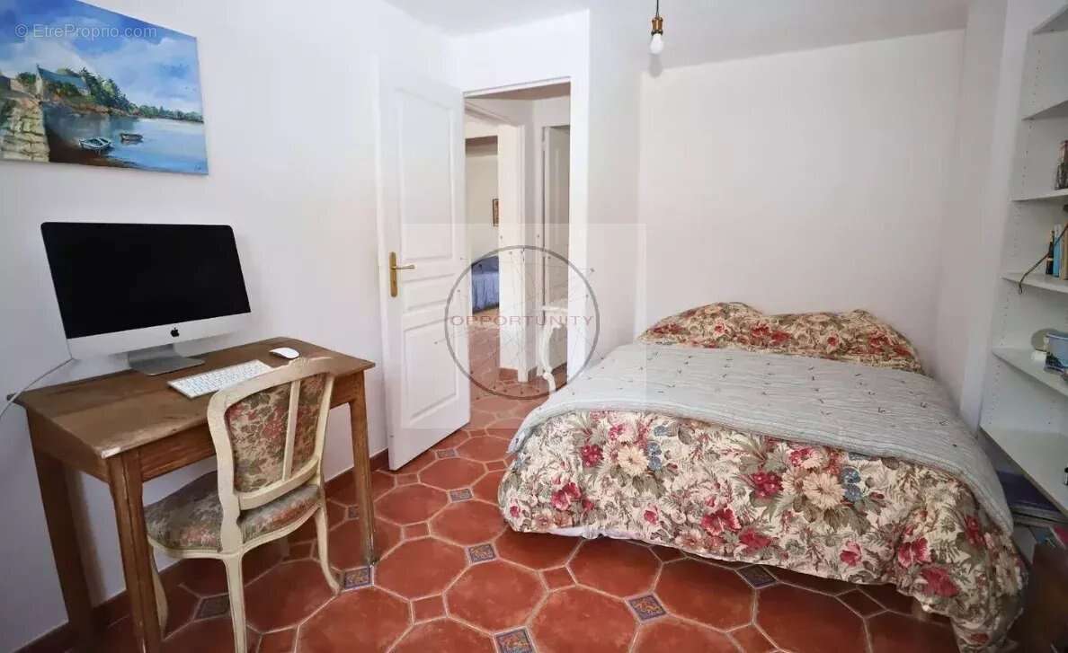 Maison 228 m² à Montreuil  - photo 13