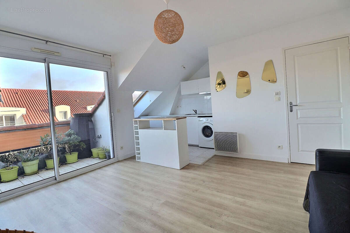 Appartement à SAINT-SEBASTIEN-SUR-LOIRE
