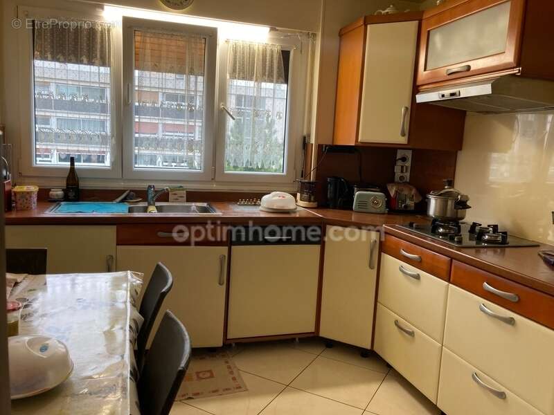 Appartement à SARCELLES