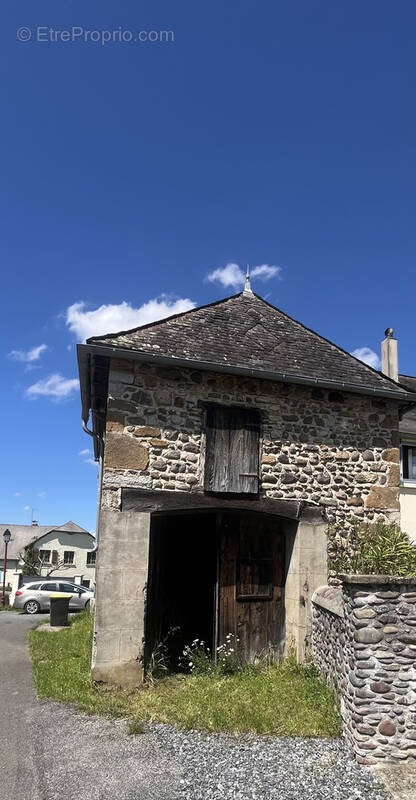 Maison à OLORON-SAINTE-MARIE