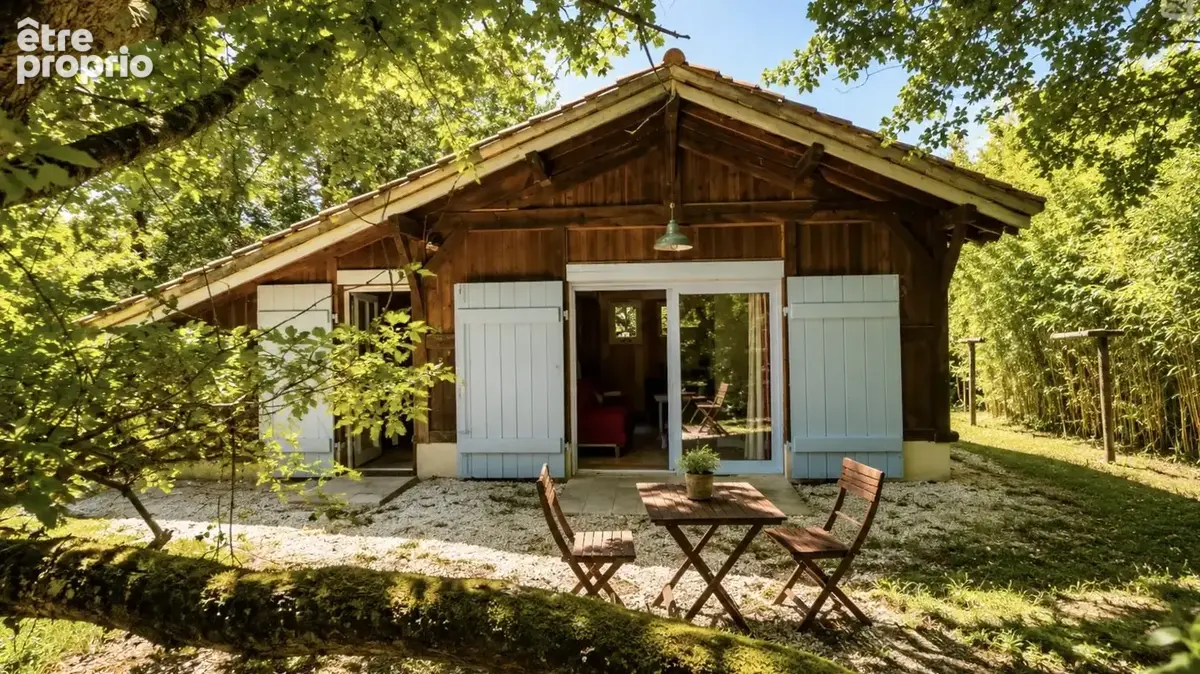 Landaise de caractère rénovée avec dépendances habitables sur plus de 8 400 m². - photo 14