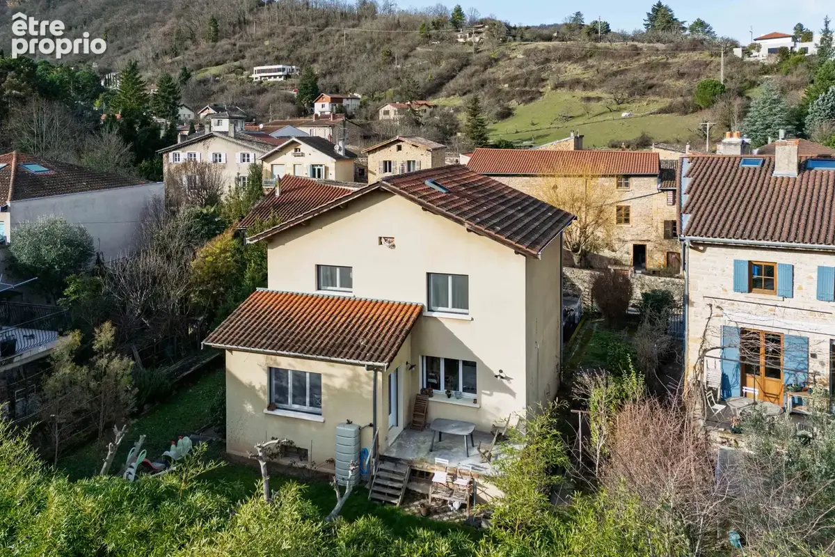 Maison de Village - 165m2, 6 pièces - St Romain au Mt D'Or - photo 15