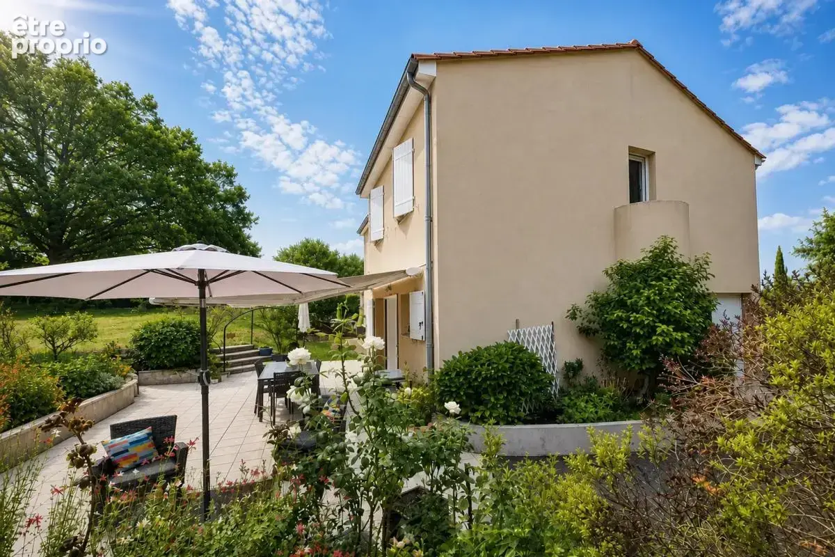 Maison de 5 pièces de 174 m² situé à Confolens - photo 6