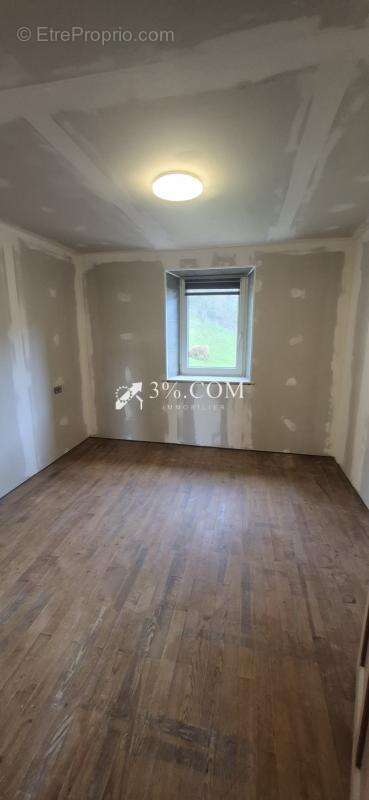 BAISSE DE PRIX / Fermette de 154,26 m2 - photo 11