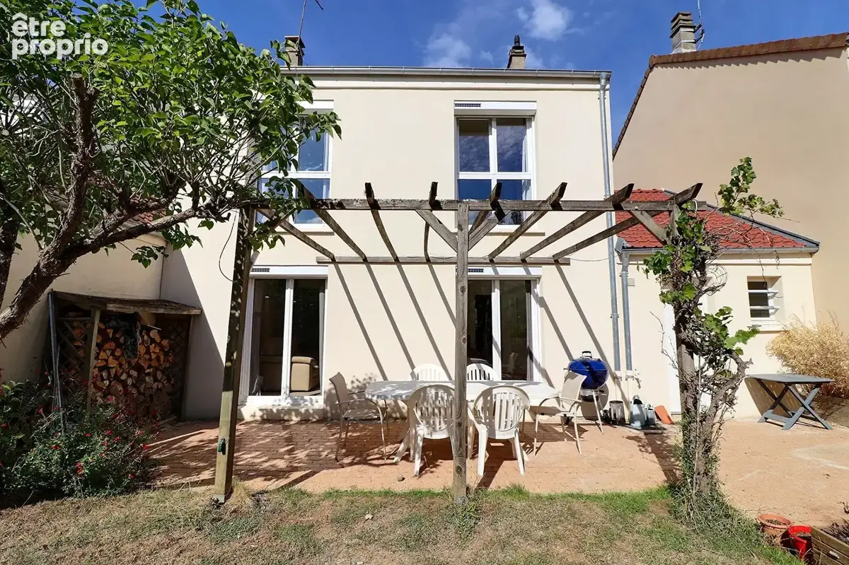 Photo Maison à Rambouillet au prix de 450 000€