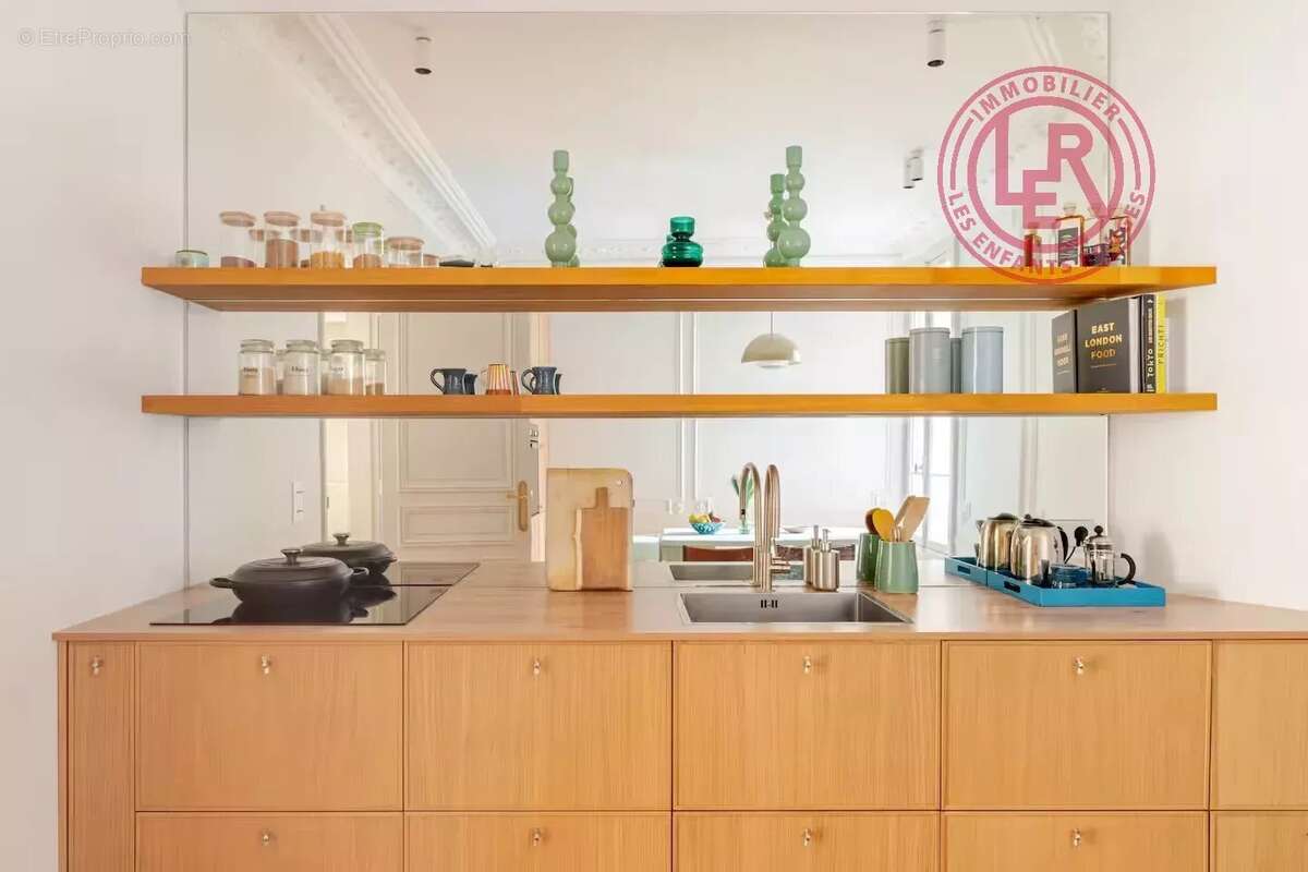 Appartement à PARIS-4E