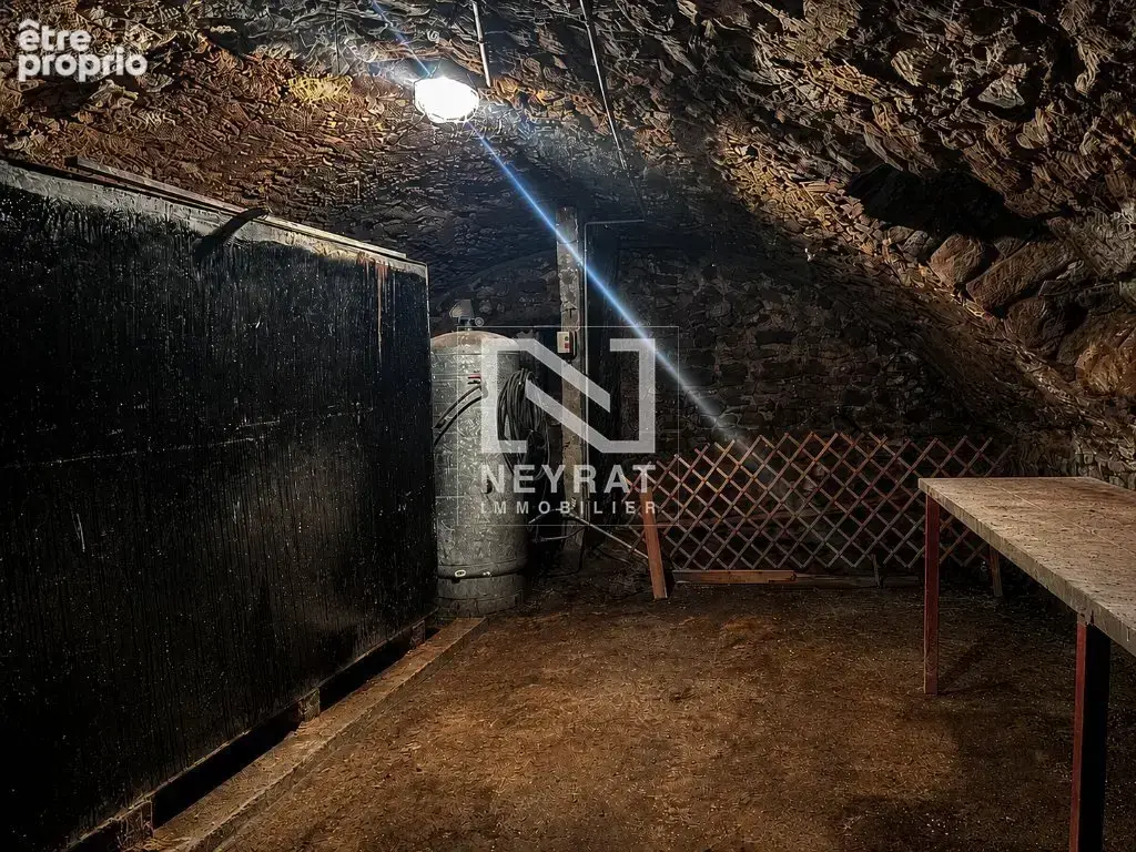 Montcenis (71710) - 127m² - 125000€ - photo 14