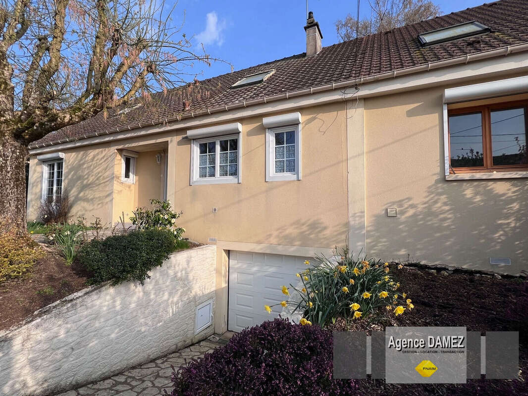 Maison à DOURDAN