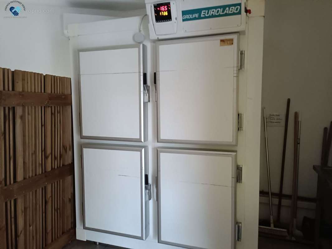 Commerce à MANCIOUX