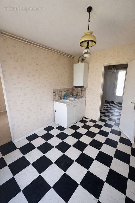Maison à COURRIERES