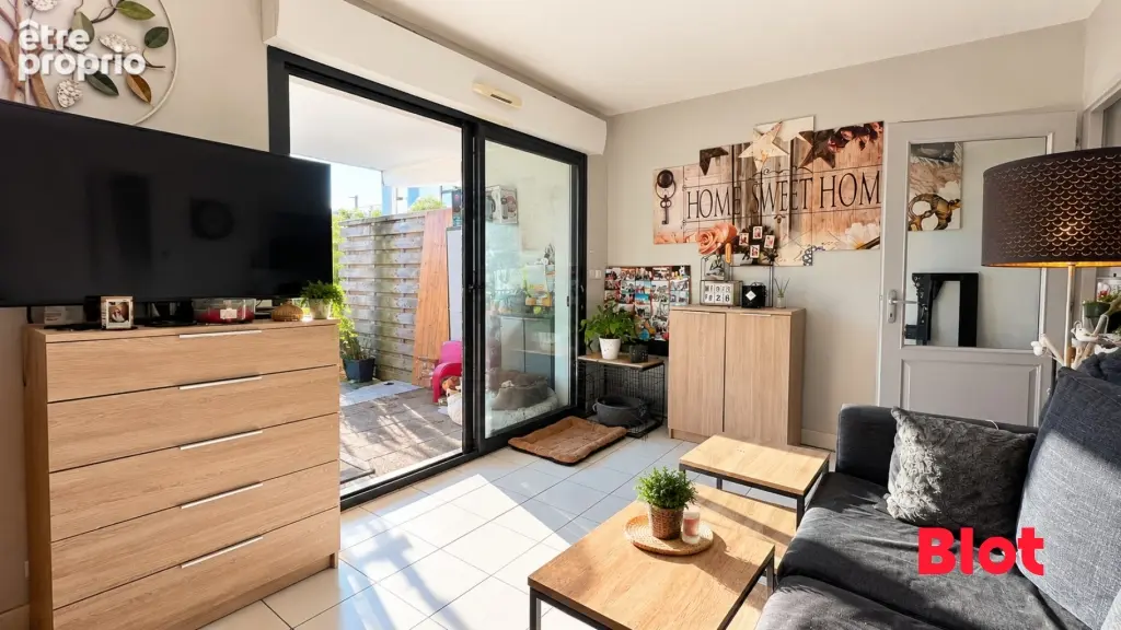 Appartement 1 pièce 27 m² à vendre à La Rochelle (17000) - photo 2