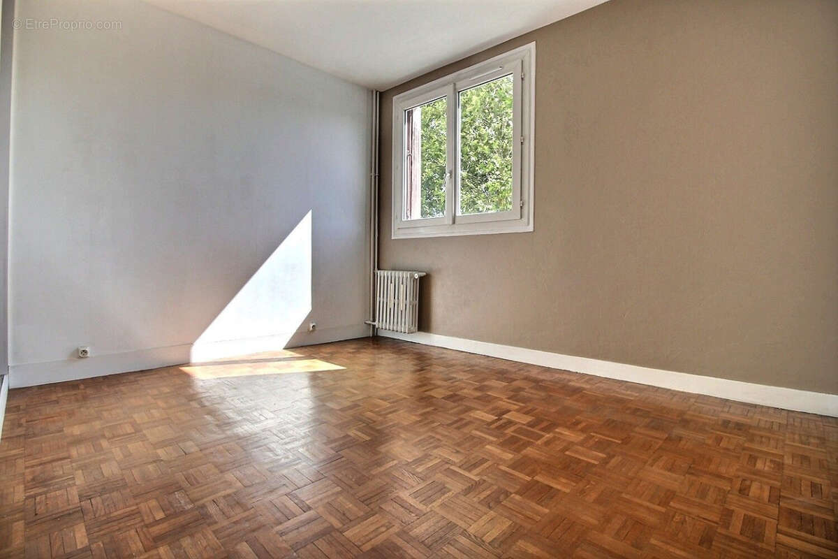 Appartement 58 m² à Issy-Les-Moulineaux  - photo 6