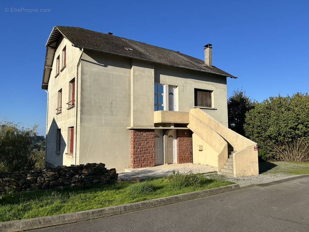 Appartement à SEILHAC