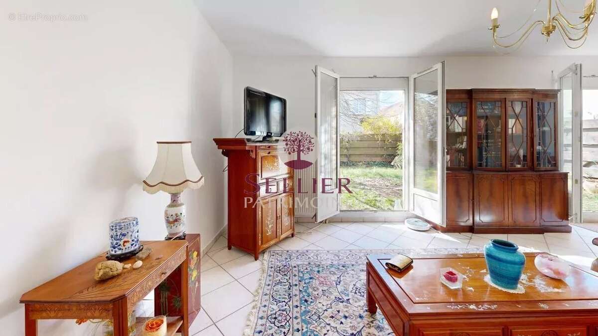 Maison à LONGJUMEAU