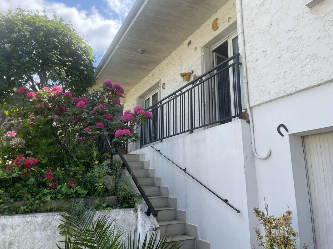 Maison à CASTILLON-LA-BATAILLE