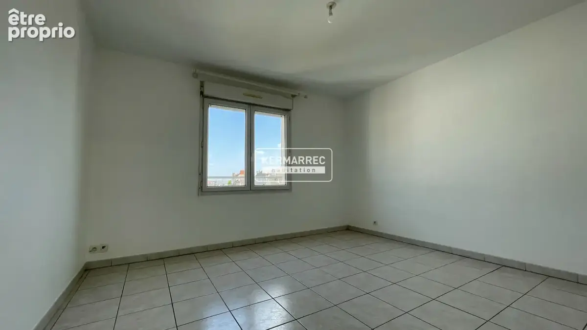Saint-nazaire -t3- centre ville - 65 m² - photo 10