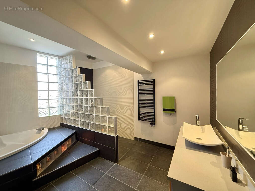 Appartement à VALENCE