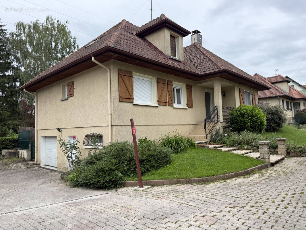 Maison à AUDINCOURT