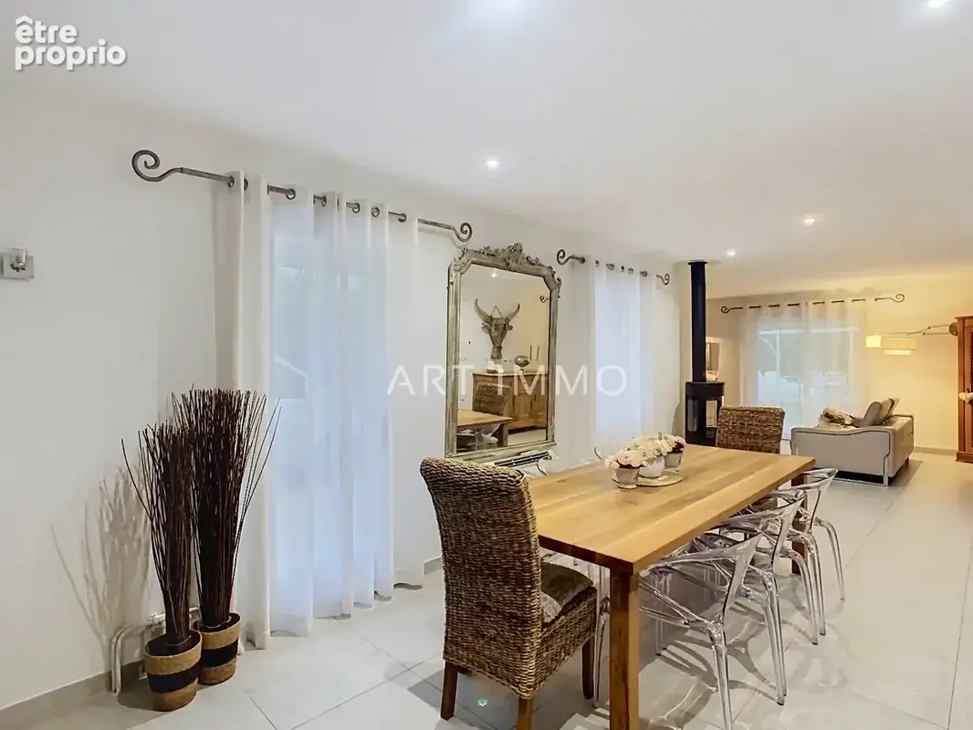 Maison 5 pieces au calme avec annexe et piscine - photo 3