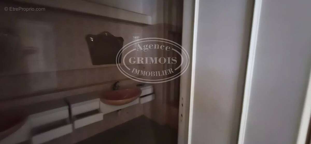 Appartement à LEZIGNAN-CORBIERES
