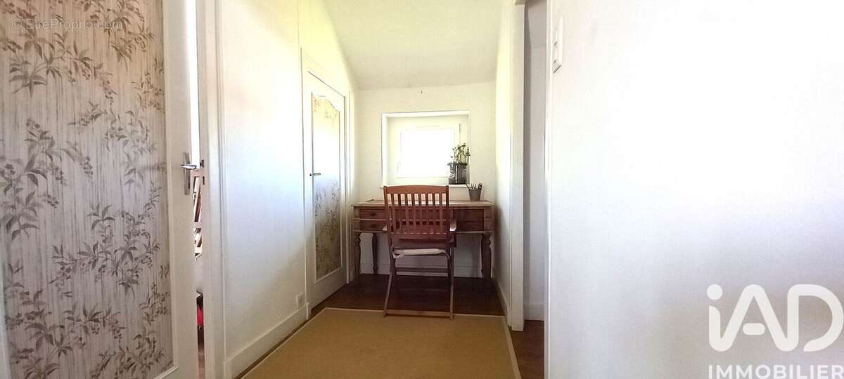 Photo 9 - Maison à SAINT-YRIEIX-LA-PERCHE