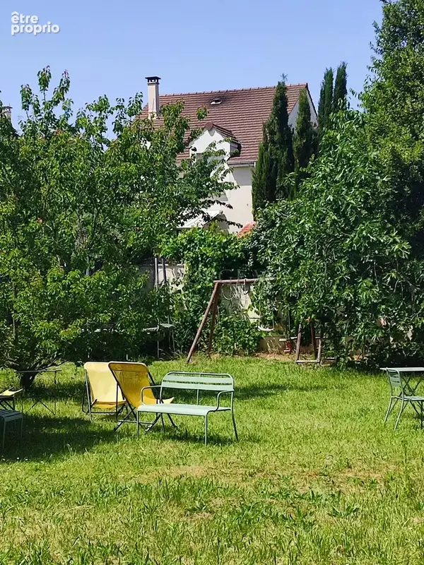 Appartement à SARTROUVILLE
