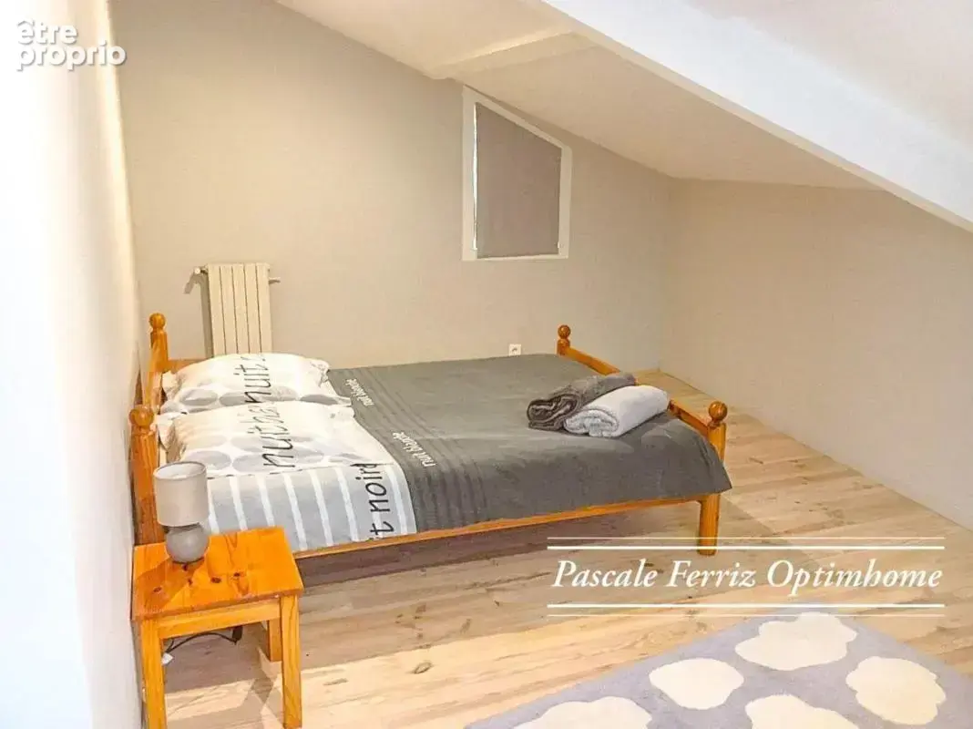 FRANCON - MAISON T8 - 5 chambres - 247 m² sur terrain 5893m² avec Piscine et Jacuzzi - photo 14