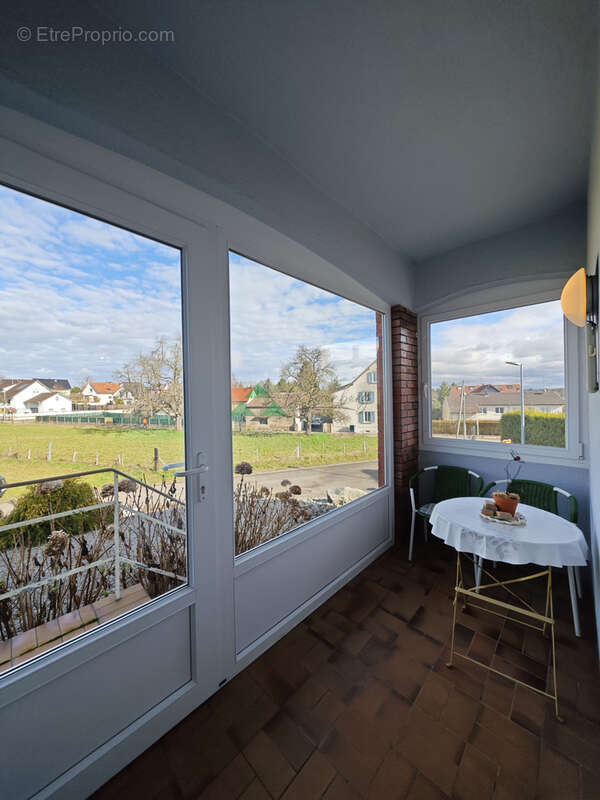 Maison familiale 5 chambres avec grand garage et jardin   Proche frontière suisse - photo 2