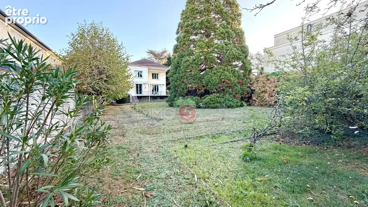 Maison 7 pièces 180 m² à vendre à Les Pavillons-Sous-Bois (93320) - photo 5