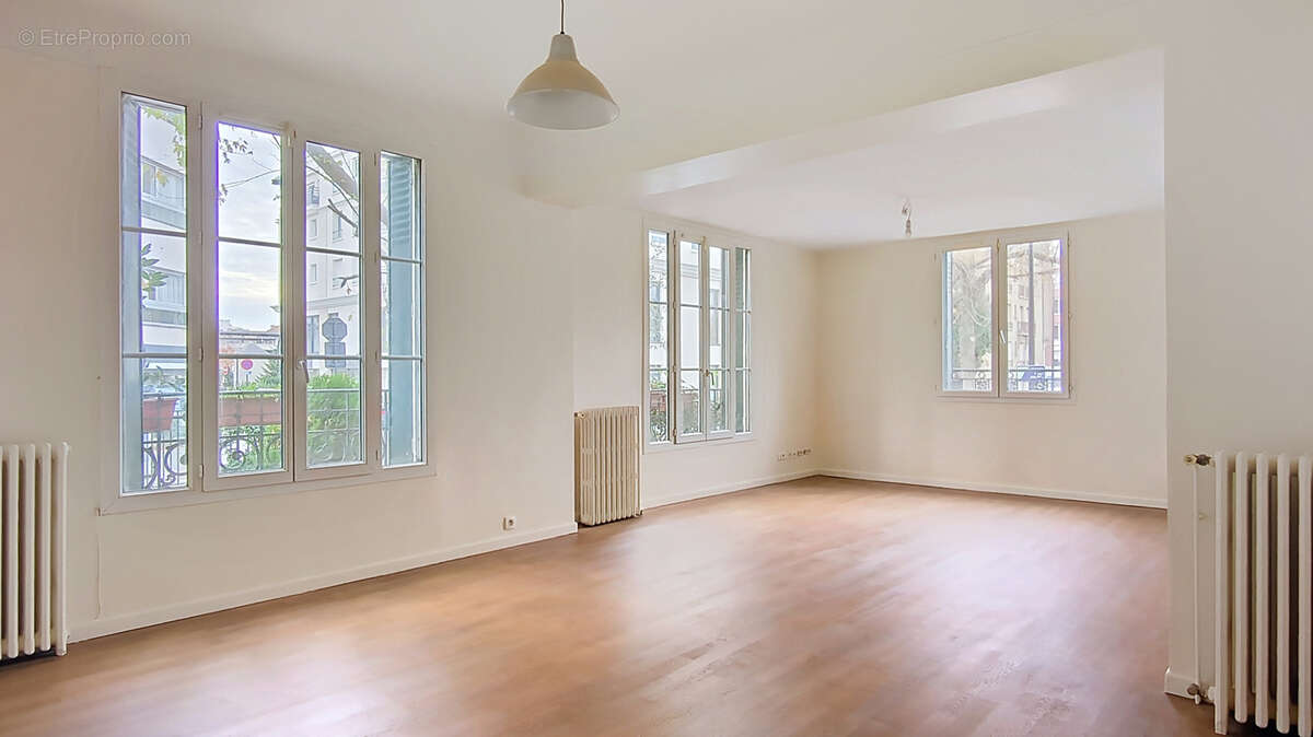 Maison à SARTROUVILLE