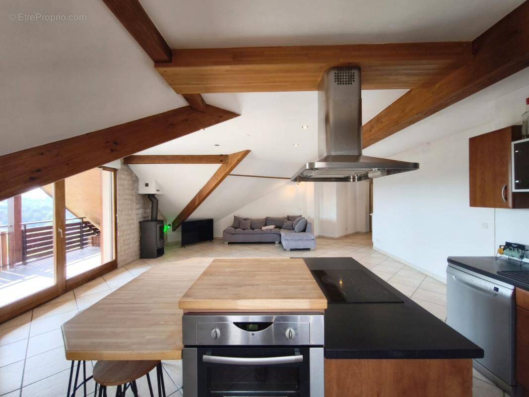 Appartement à GRUFFY