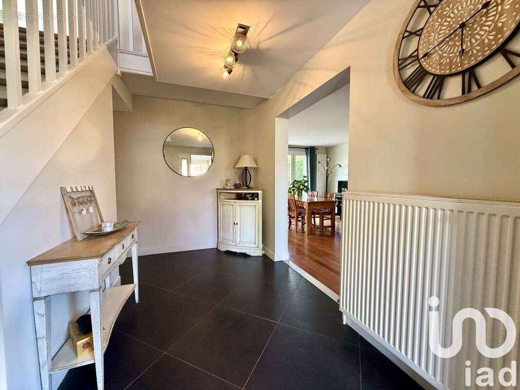 Photo 7 - Maison à VOISINS-LE-BRETONNEUX