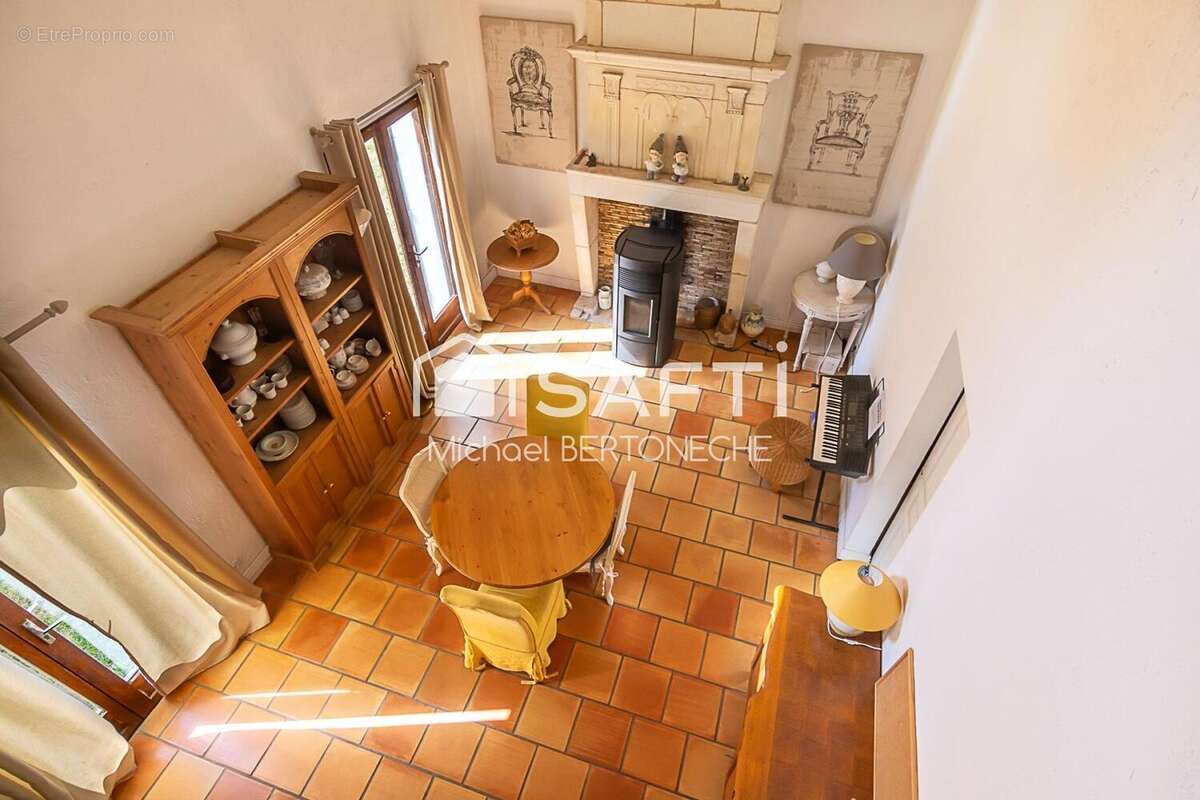 Maison 142 m² à La Lande-De-Fronsac  - photo 6