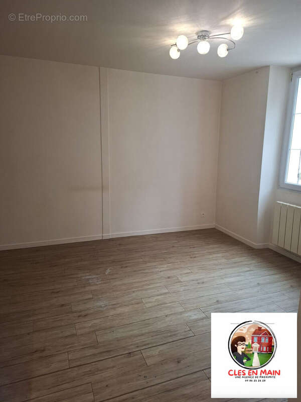 Appartement à PRESLES